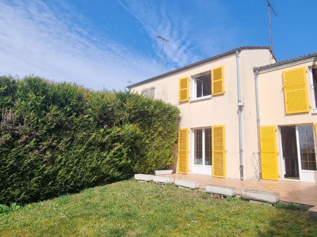 Maison vente à Provins, Poigny