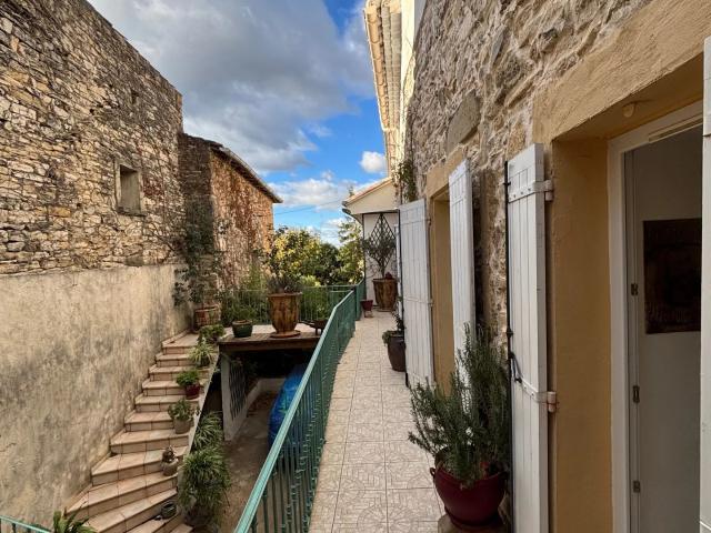 Maison vente à Nîmes, Uzès