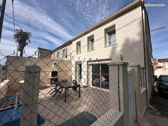 Maison vente à Saintes, Saint-sever-de-saintonge
