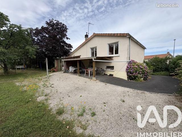 Maison vente à Parthenay, Châtillon-sur-thouet