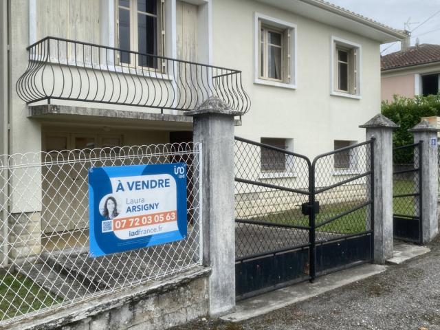 Maison vente à Angoulême, Chalais