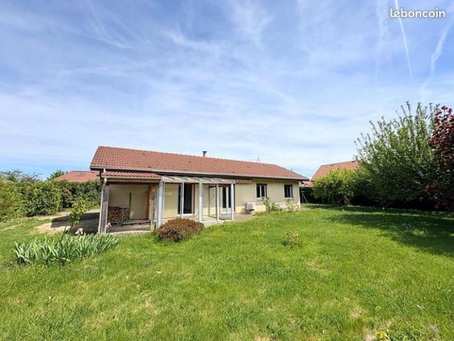 Maison vente à Saint-Julien-en-Genevois, Valleiry