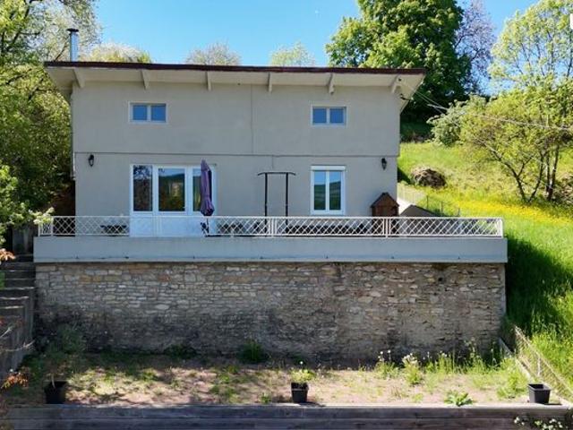 Maison vente à Mâcon, Lournand