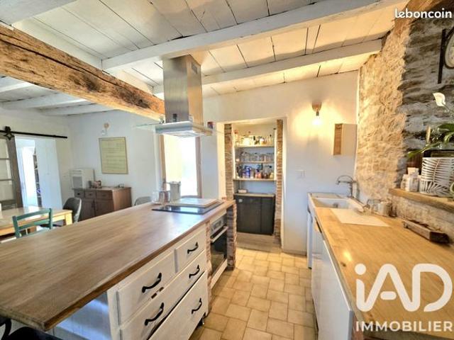 Maison vente à La Roche-sur-Yon, La Merlatière