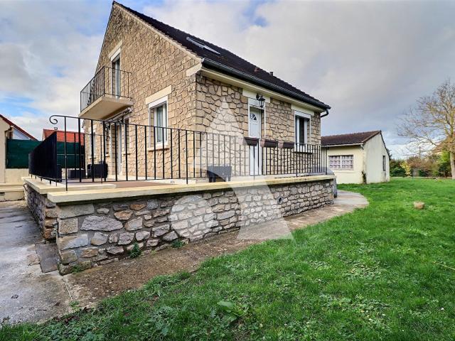 Maison vente à Pontoise, Mériel