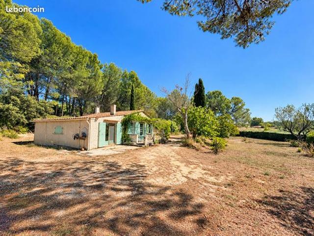 Maison vente à Aix-en-Provence, Saint-cannat
