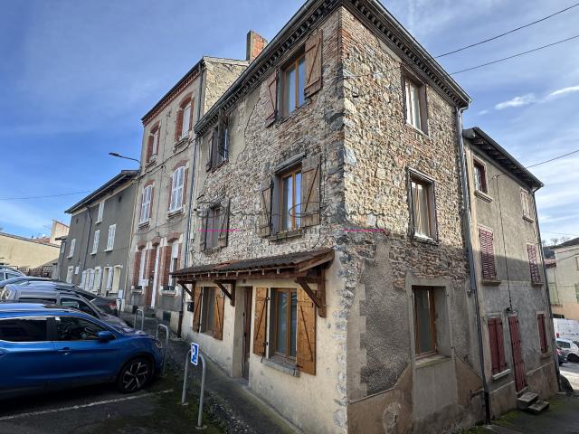 Maison vente à Roanne, Regny