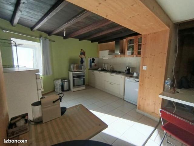 Maison vente à Vêtre-sur-Anzon, Loire