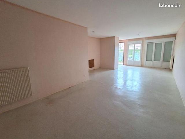 Maison vente à La Châtre