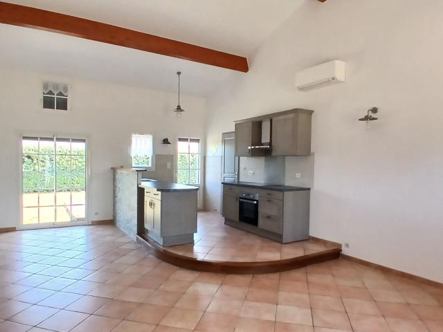 Maison location à Saintes, Corme-royal