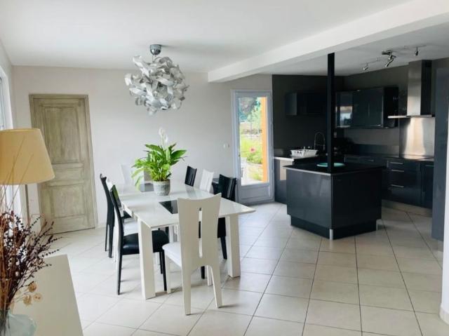 Maison location à Neufchâteau, Grand Est