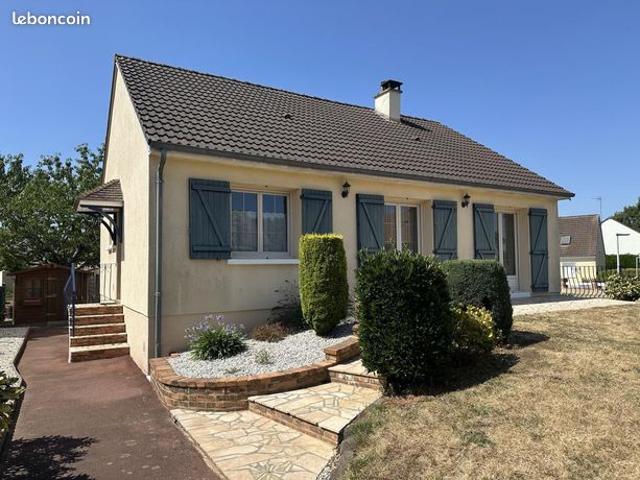 Maison vente à La Flèche, Spay