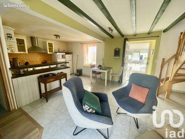 Maison vente à Guingamp, Bretagne