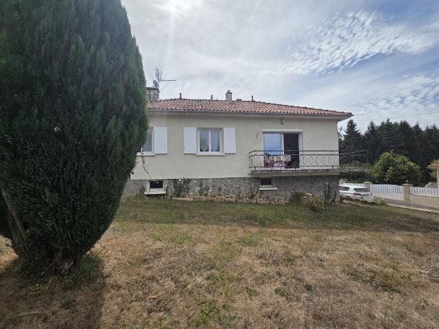 Maison vente à Groslaud, Chabanais