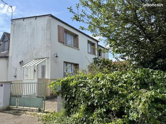 Maison vente à Moitron-sur-Sarthe, Sarthe