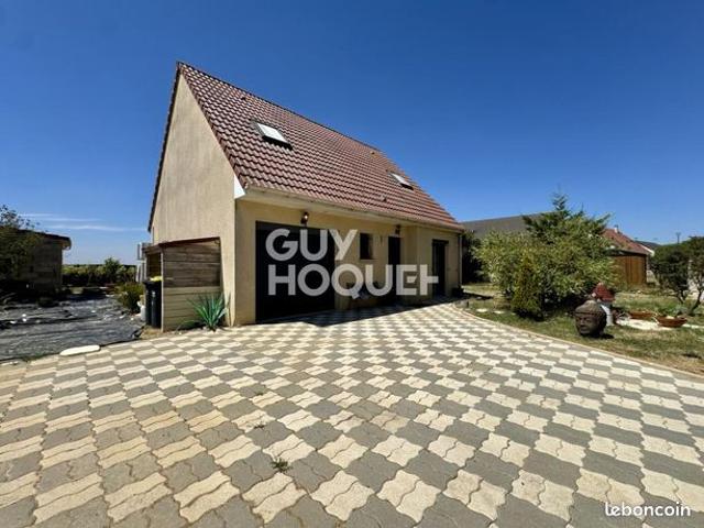 Maison vente à Bazoches-les-Gallerandes, Loiret