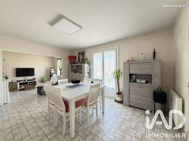 Maison vente à La Flèche, Cérans-foulletourte