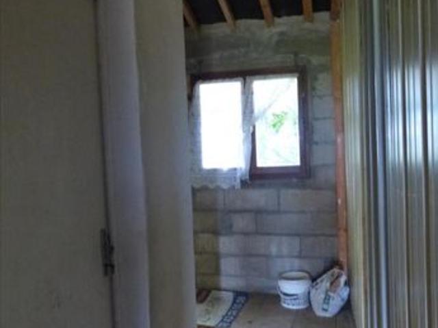 Maison vente à Mayenne, Contest