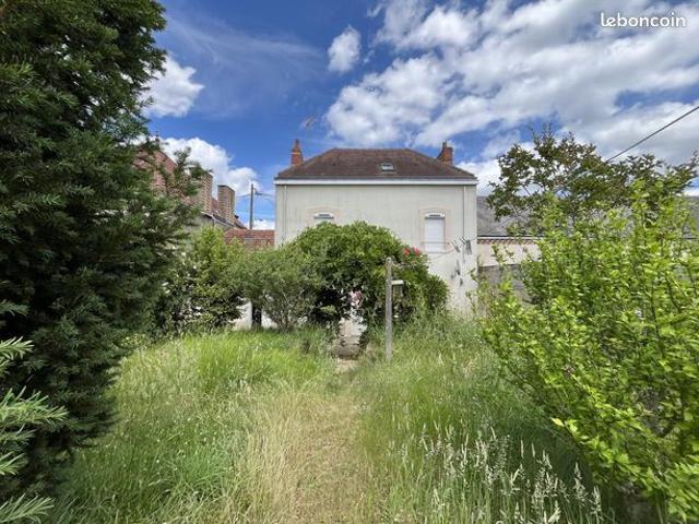 Maison vente à Mamers, Connerré