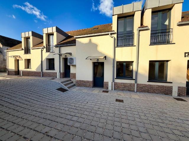 Maison vente à Melun, Réau