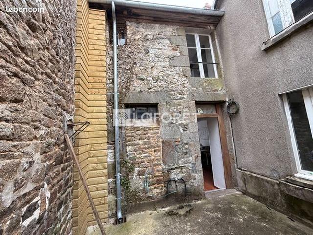 Maison vente à La Ferrière-aux-Étangs, Orne