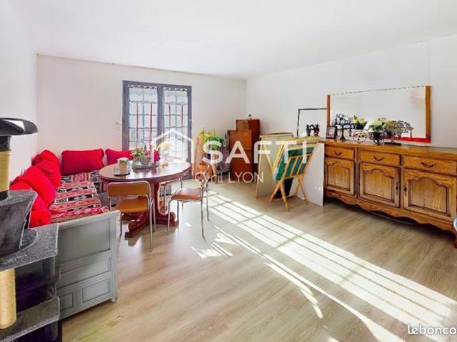 Maison vente à Saumur