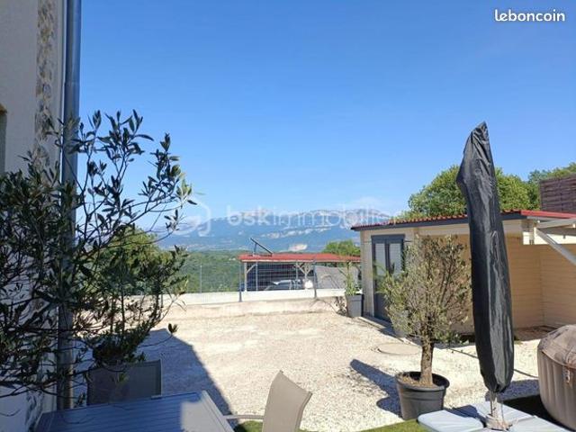 Maison vente à Grenoble, Beaucroissant