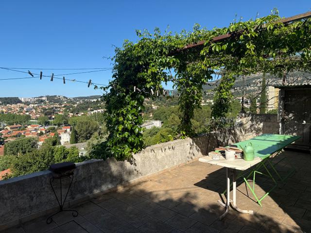 Maison vente à Arrondissement de Toulon, Toulon