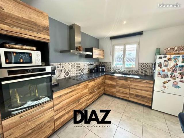 Maison vente à Nîmes, Saint-gervasy