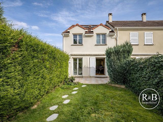 Maison vente à Versailles, Plaisir