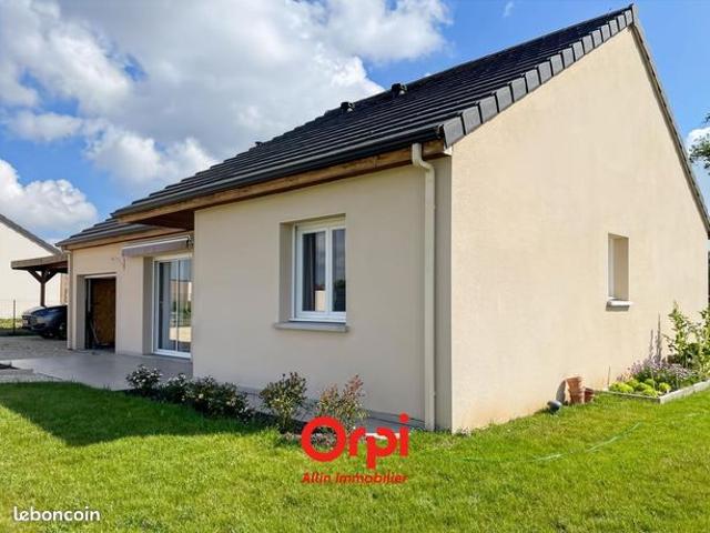 Maison vente à Montluçon, Vallon-en-sully
