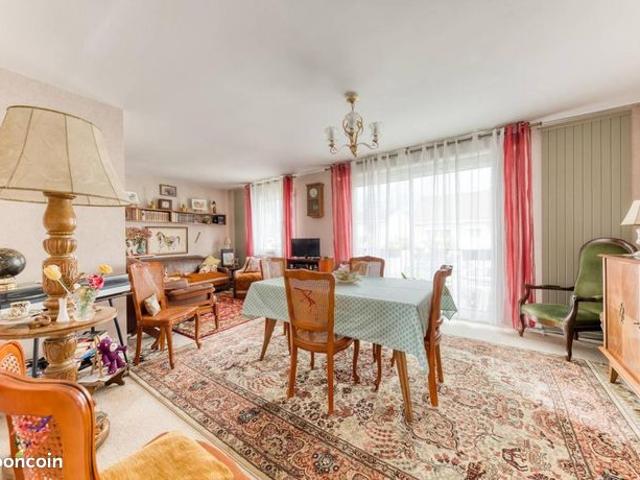 Maison vente à Torcy, Ozoir-la-ferrière