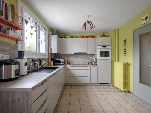 Maison vente à Dijon, Chenôve