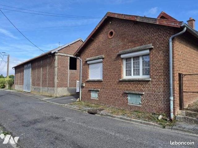 Maison vente à Warlencourt-Eaucourt, Pas-de-Calais