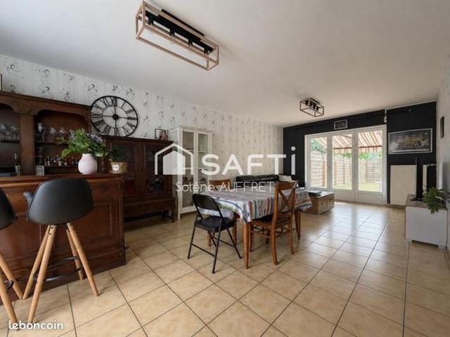 Maison vente à Rouen, Canteleu