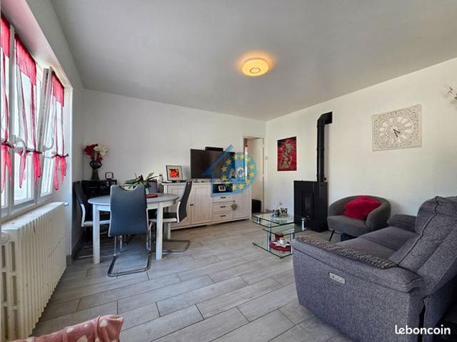 Maison vente à Mantes-la-Jolie, Follainville-dennemont