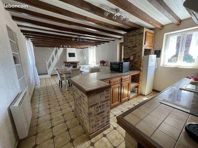 Maison vente à Fontainebleau, Egreville
