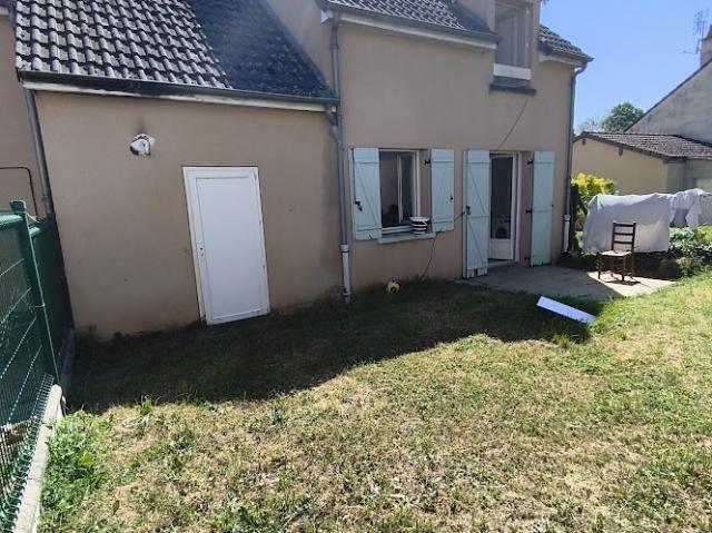 Maison vente à Le Blanc, Saint-gaultier