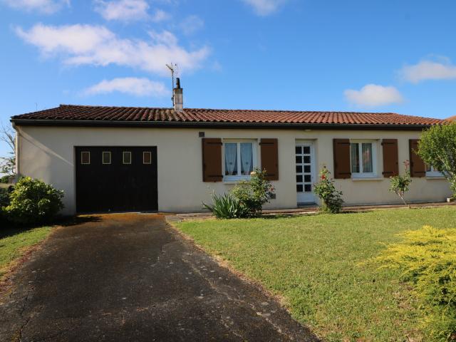 Maison vente à Saintes