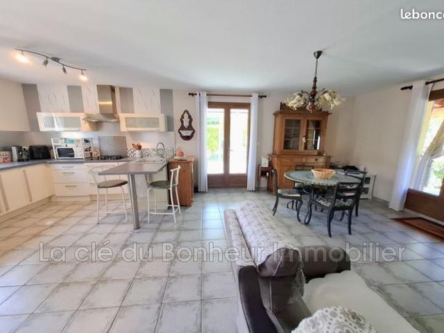 Maison vente à Forcalquier, Montagnac-montpezat