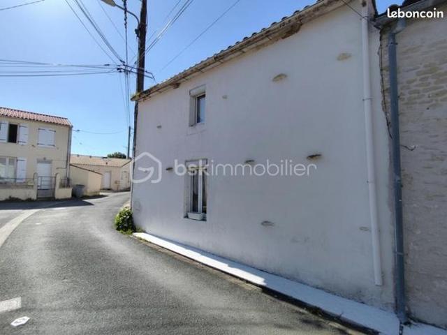 Maison vente à Rochefort, Ciré-d'aunis