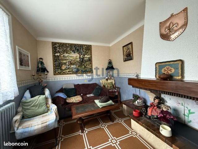 Maison vente à La Roche-sur-Yon, Montaigu