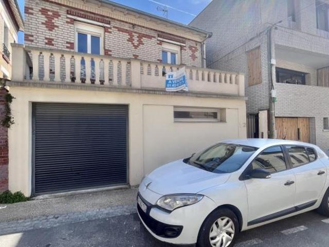 Maison vente à Centre, Bagnolet