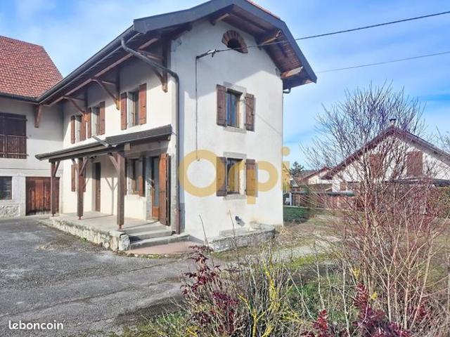 Maison vente à Saint-Claude, Viry
