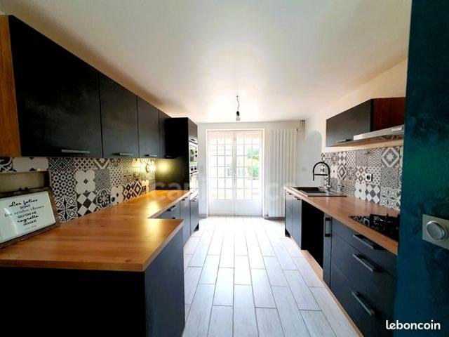 Maison vente à Lure, Roye