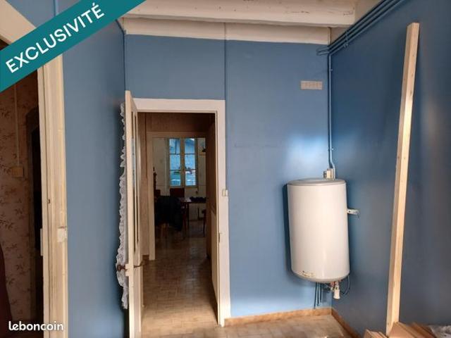 Maison vente à Confolens, Aigre