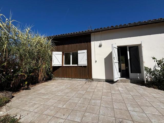 Maison location à Castres-Gironde, Gironde