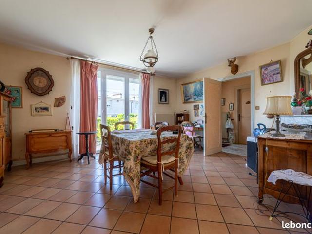 Maison vente à Issoudun