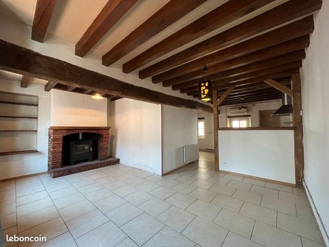 Maison vente à Vierzon, Sainte-montaine