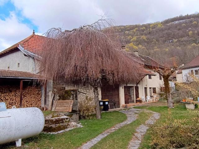 Maison vente à Belley, Marchamp